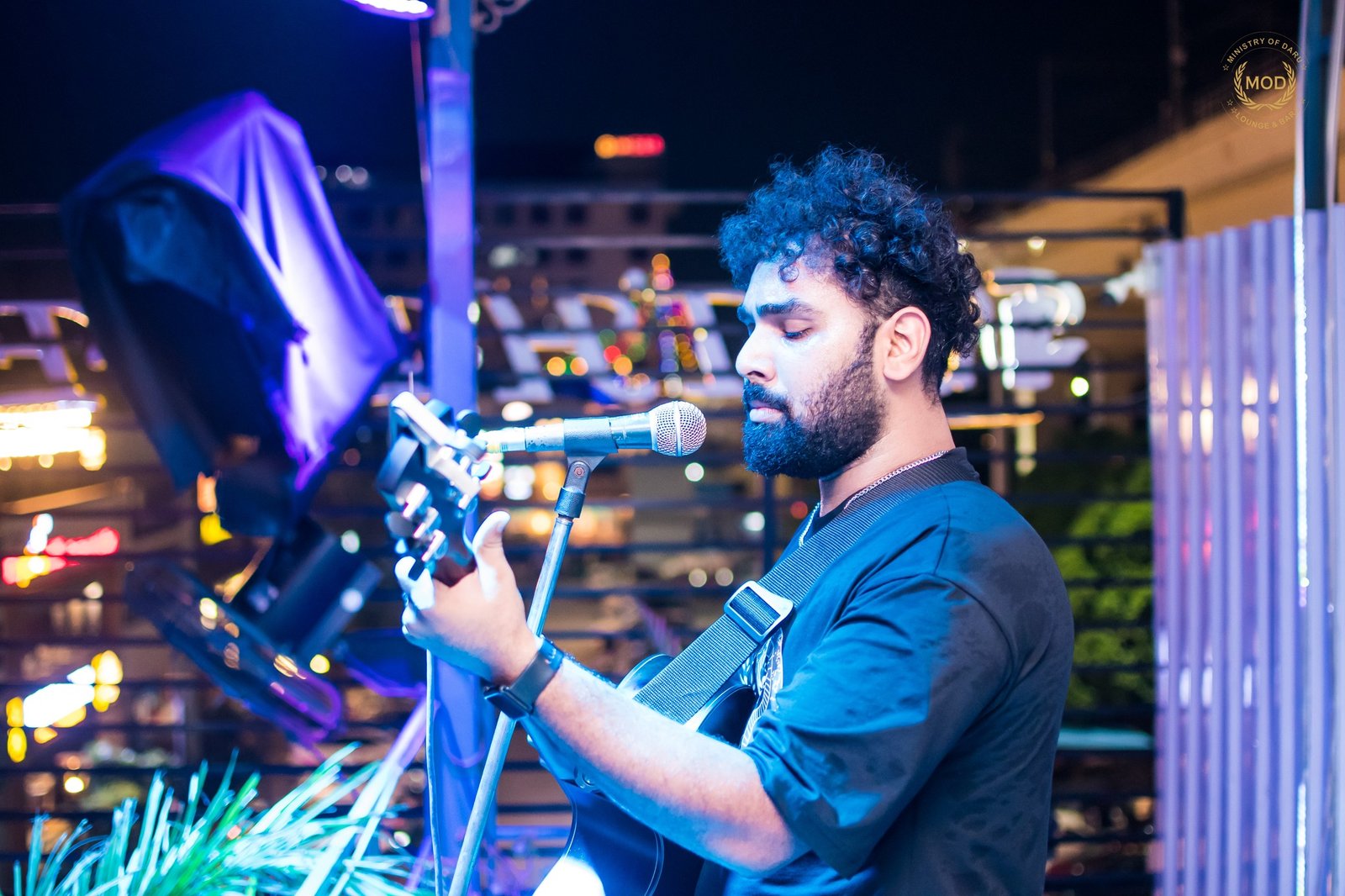 <strong>Live Music Night</strong>