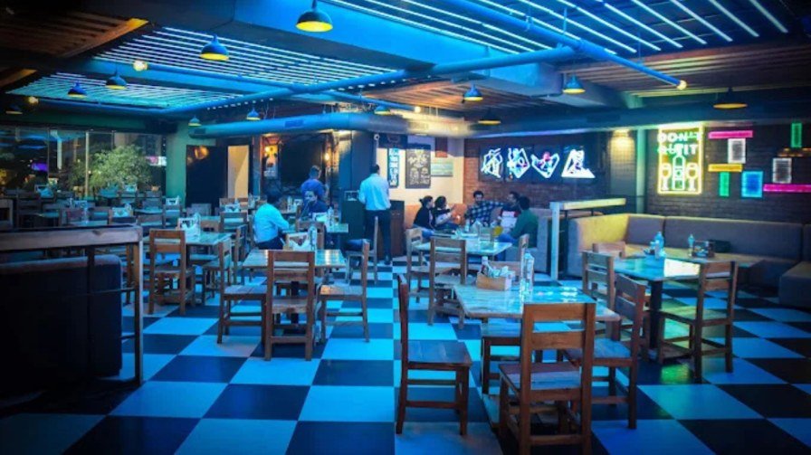 Good Restaurant in Noida