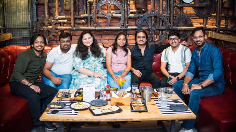 Good Restaurant in Noida